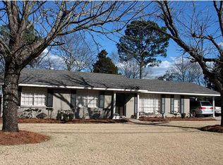 112 Sycamore Dr, Prattville, AL 36066