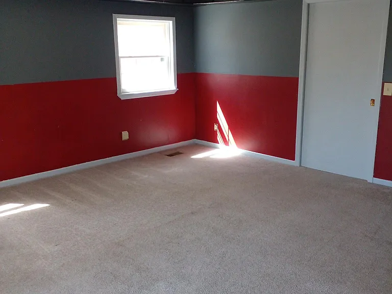Johanna Dr — Photo 11