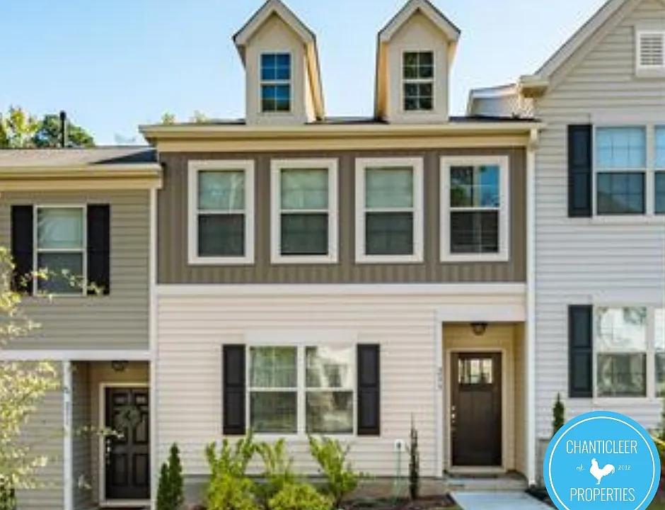 219 Socket St #1