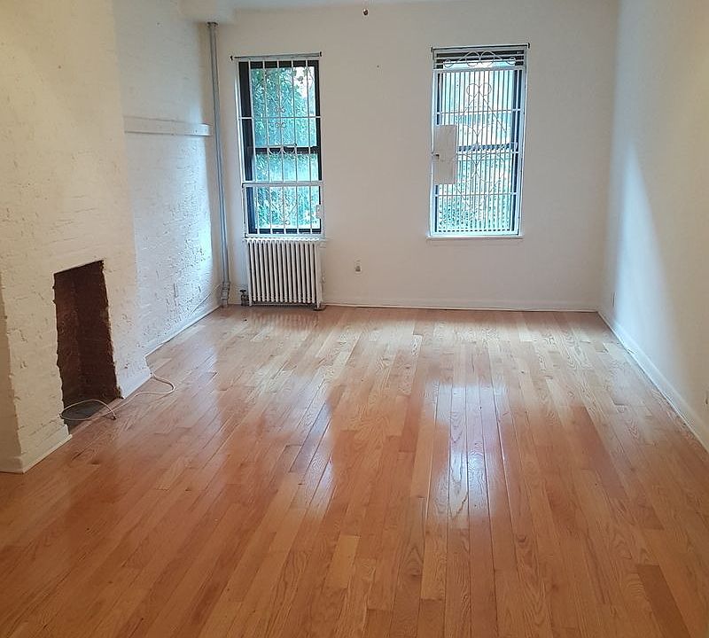 1st image of 426 W 46th St APT 1C