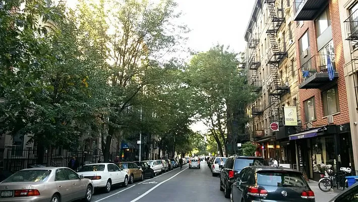 Rented by Level Group | media 30