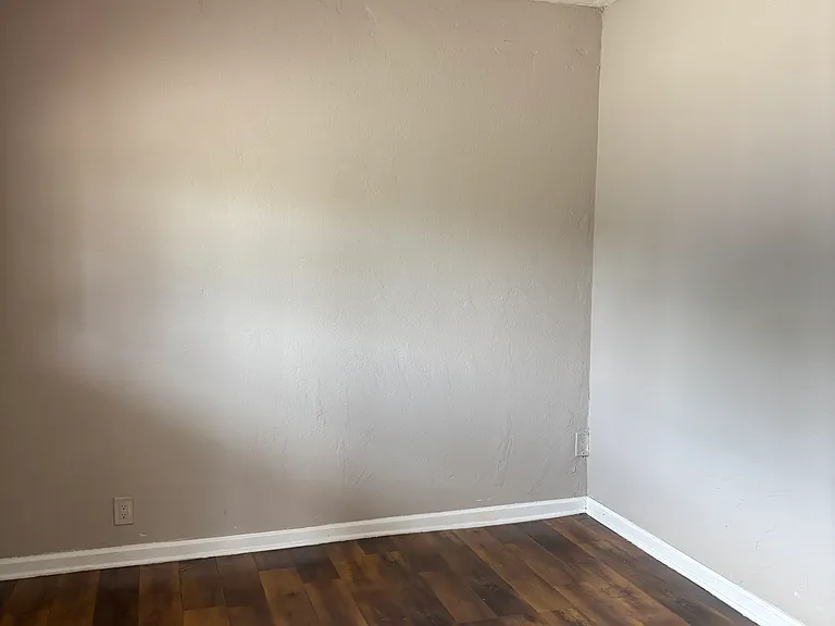 8447 Palmetto Ave #B — Photo 4