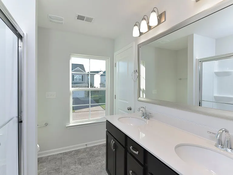 185 Northwood St — Photo 20