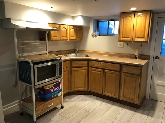 Rented by Signature Spaces NYC Corp | media 22