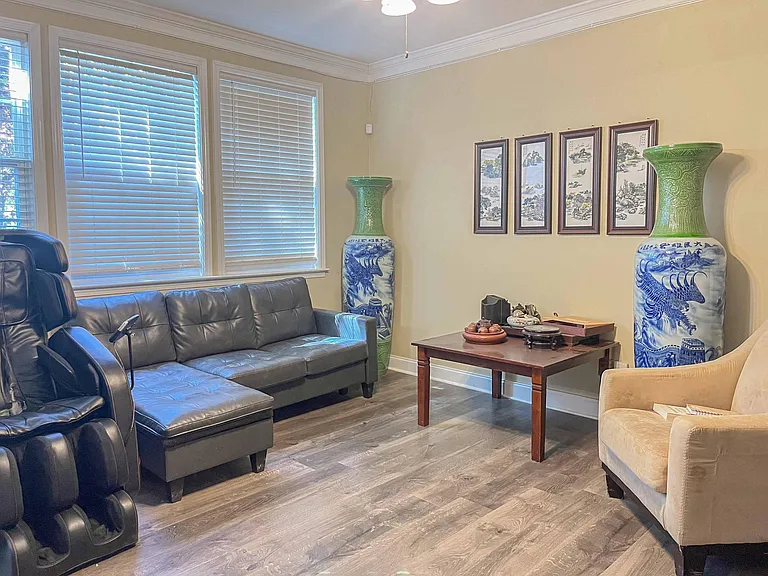 210 Darbytown Pl — Photo 3