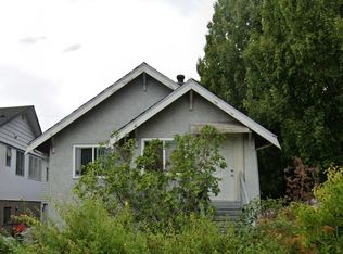 4105 Knight St, Vancouver, BC V5N 3M1