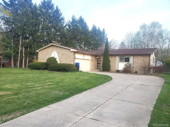 164 Bloomfield Blvd, Bloomfield Hills, MI 48302