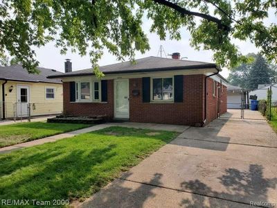 4638 Gertrude St, Dearborn Heights, MI, 48125
