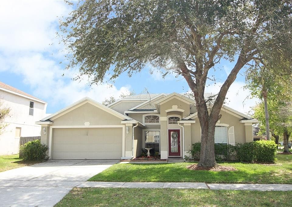 1st image of 813 Oak Chase Dr