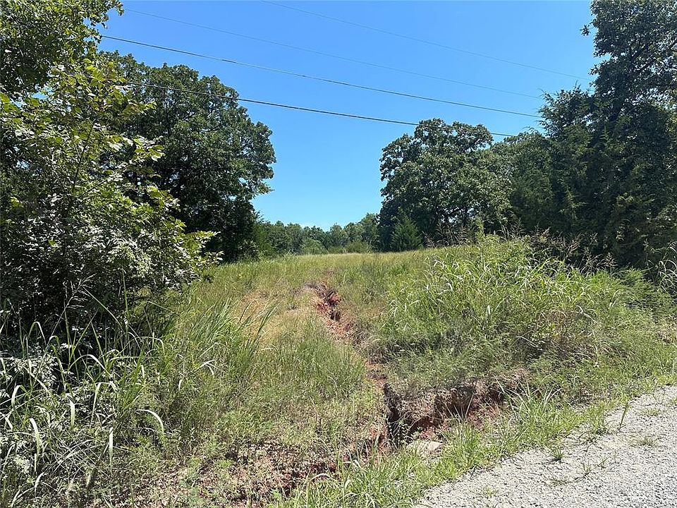 2nd image of 34714 Rattlesnake Hill Rd