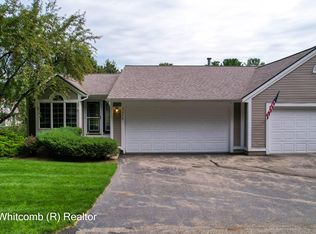 3279 Woodwind Dr NE, Grand Rapids, MI 49525