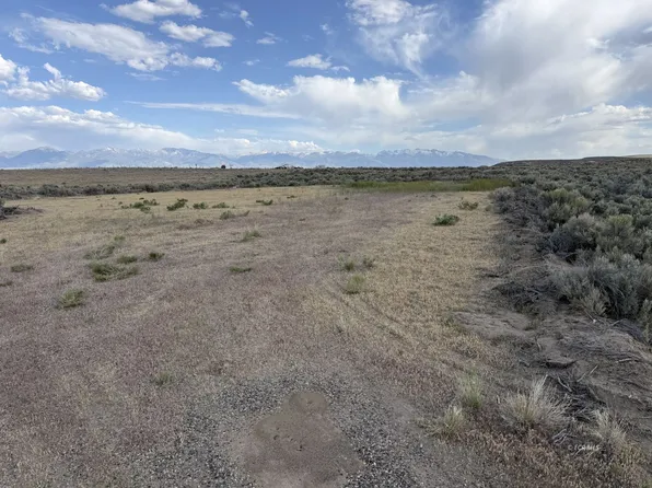 Jacinto Dr, Elko, NV 89801
