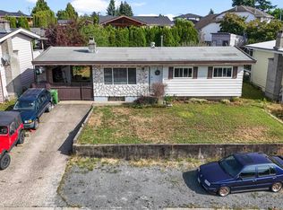 32773 Chehalis Dr, Abbotsford, BC V2T 4Y9