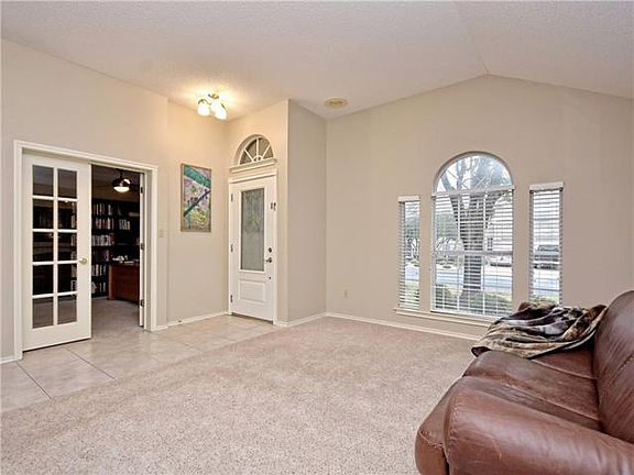 4th image of 13010 Huntwood Cv