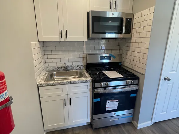 346 Hollis Ave, Crum Lynne, PA 19022