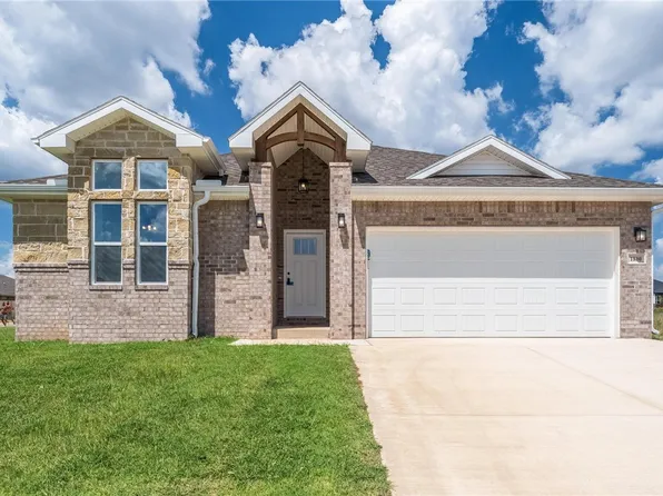 1800 Ferguson St, Pea Ridge, AR 72751