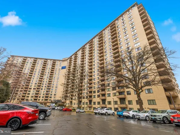 5225 Pooks Hill Rd APT 1717N, Bethesda, MD 20814