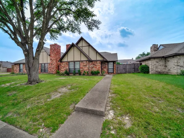 3926 Saint Christopher Ln, Dallas, TX 75287