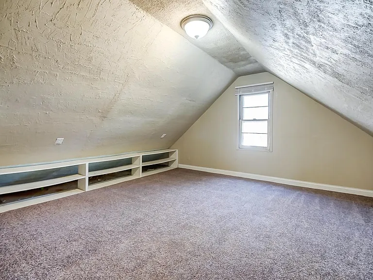 1908 Emerson Ave — Photo 23