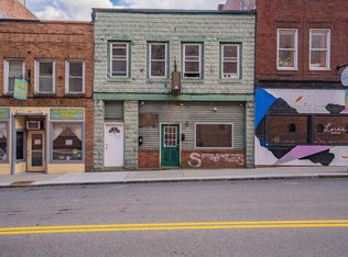 53 Main St, Biddeford, ME 04005