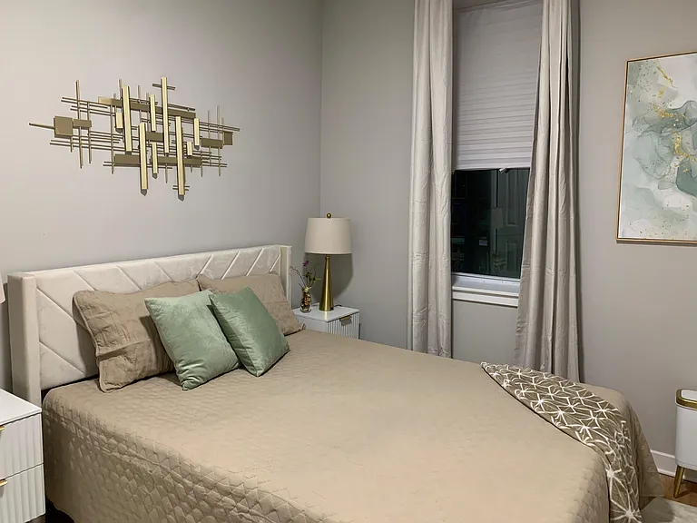 2556 Germantown Ave #1 — Photo 9