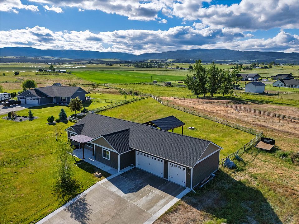 1st image of 4456 Sunburst Ln