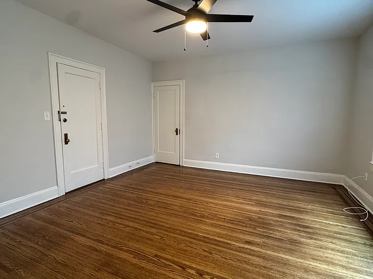 2115 Speed Ave #4 — Photo 7