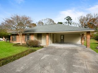 9945 Buttercup Dr, Baton Rouge, LA 70809