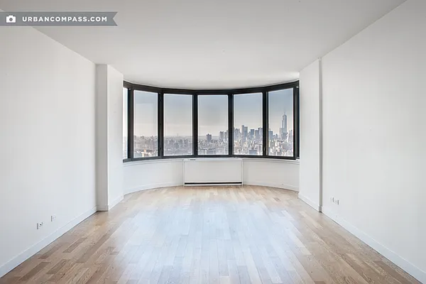 Rented by Compass | media 21