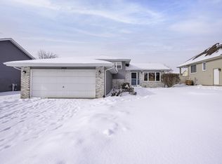 1933 Connie Dr, Crest Hill, IL 60403