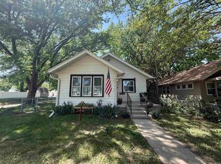 2129 S Helen St, Sioux City, IA 51106