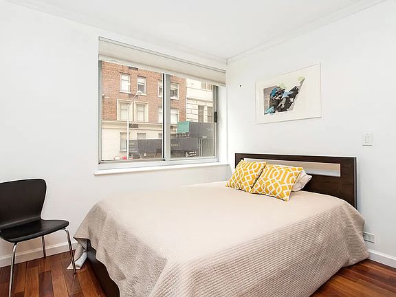 5th image of 106 Central Park S APT 2E