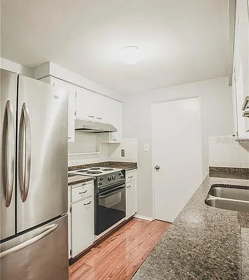 3411 Salem Ave — Photo 1