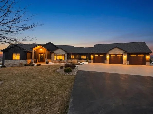 N3029 Lookout Ln, Hortonville, WI 54944