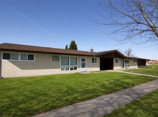 1815 9th Ave S, Moorhead, MN 56560