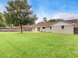 10423 Shadow Wood Dr, Houston, TX 77043