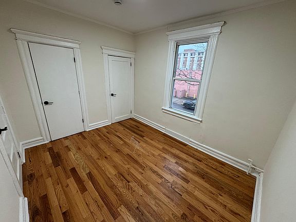 2nd image of 26 Linden Ave #2F