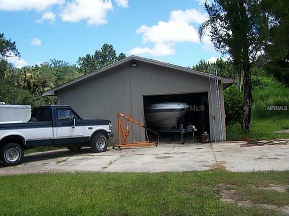 4th image of 2695 Richmond Ave