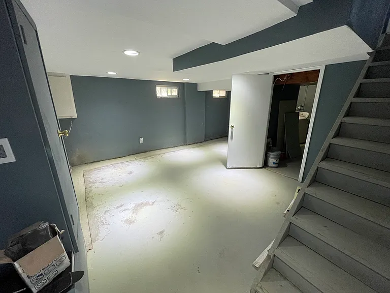 33 Terrill Rd — Photo 37