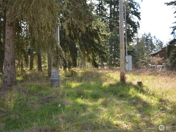 4th image of 999 W Silberhorn