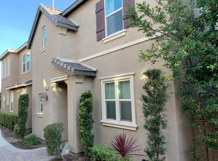 5942 Ginger Dr, Corona, CA 92880
