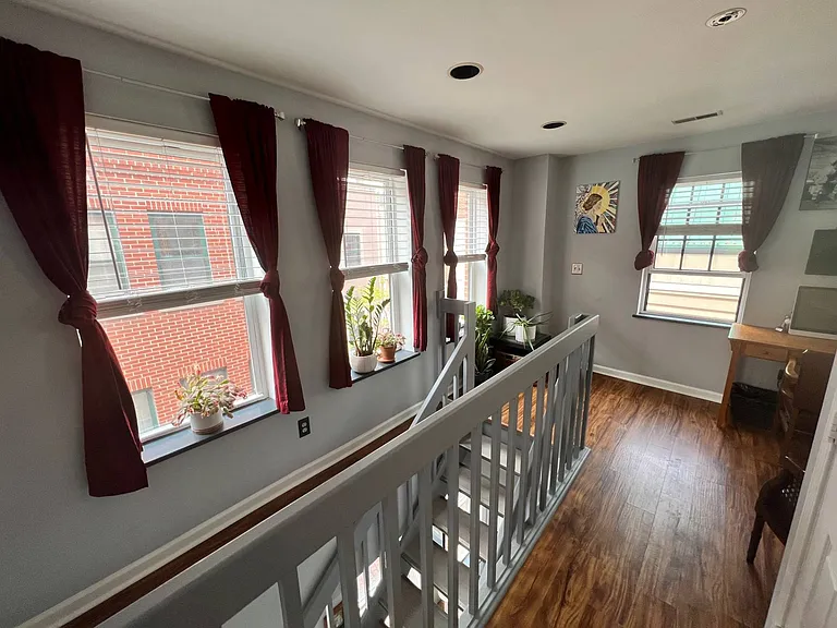 133 Walton St #Townhouse 129 — Photo 52