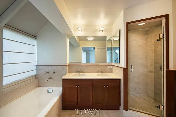 Rented by Town Residential | media 5