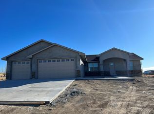 1352 N Blazing Star Ln, Pueblo West, CO 81007