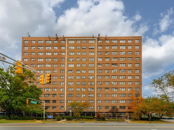 1225 Kennedy Boulevard image 1 of 19