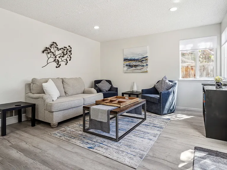 3144 W Sugarbowl Ct — Photo 4