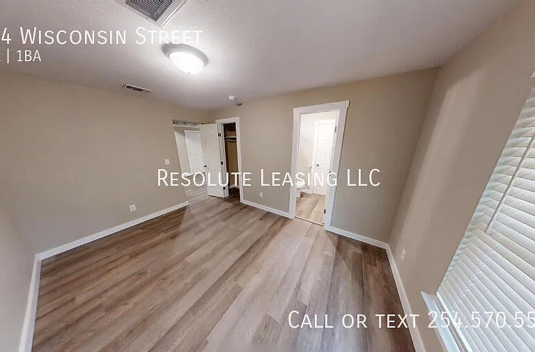 604 Wisconsin St — Photo 8