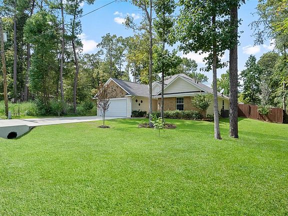 4th image of 10657 Royal Cavins Dr