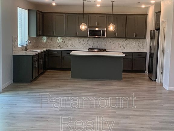 4th image of 886 Shearwater Rd