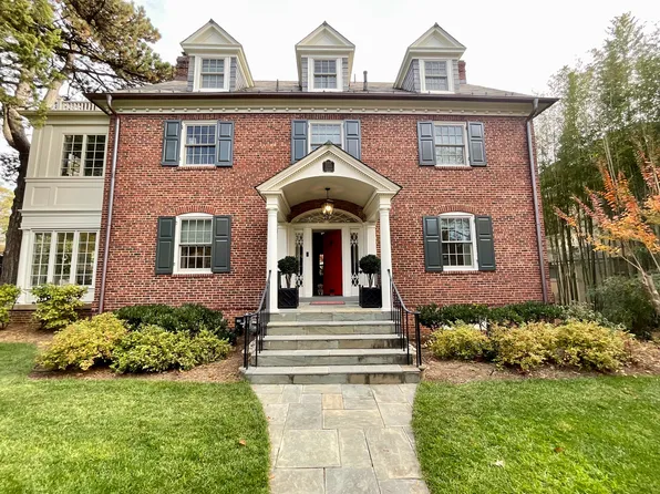 3333 Cleveland Ave NW, Washington, DC 20008